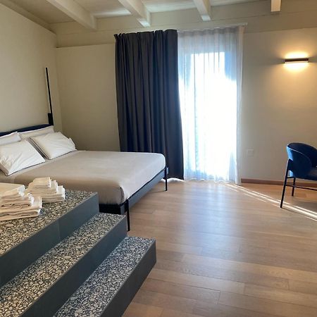 Terra Di Vento Bed & Breakfast Montecorvino Pugliano Dış mekan fotoğraf