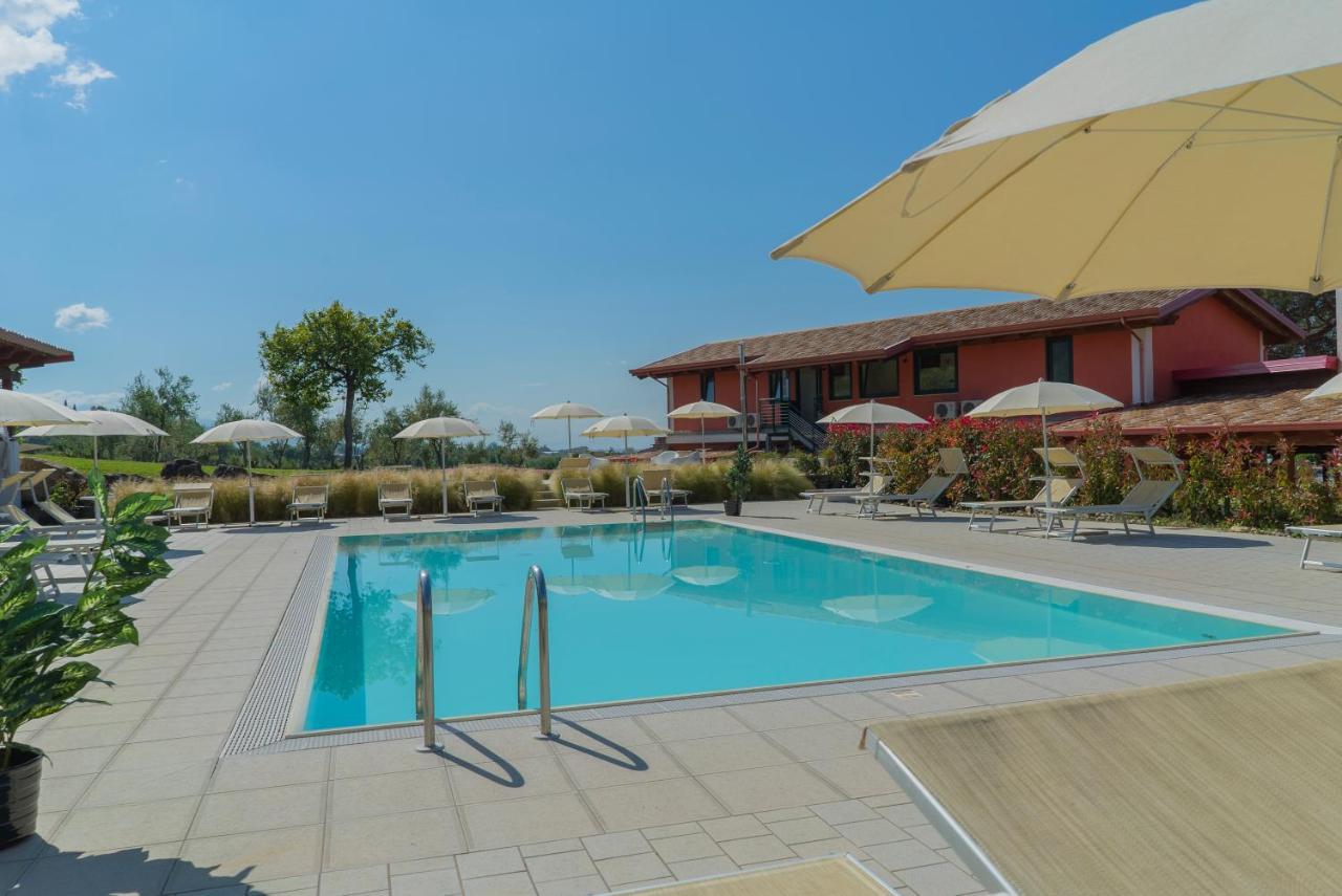Terra Di Vento Bed & Breakfast Montecorvino Pugliano Dış mekan fotoğraf