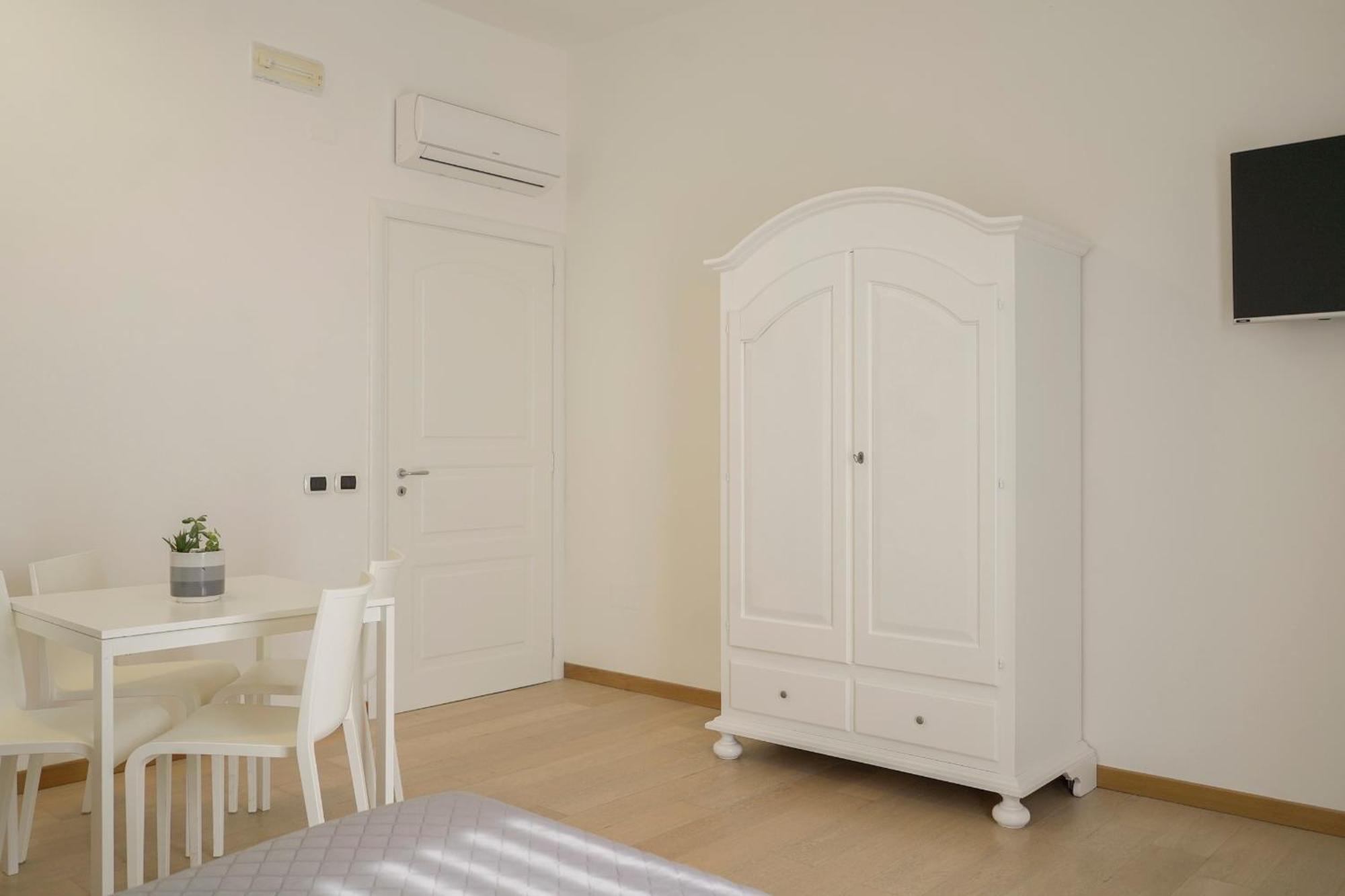 Terra Di Vento Bed & Breakfast Montecorvino Pugliano Dış mekan fotoğraf