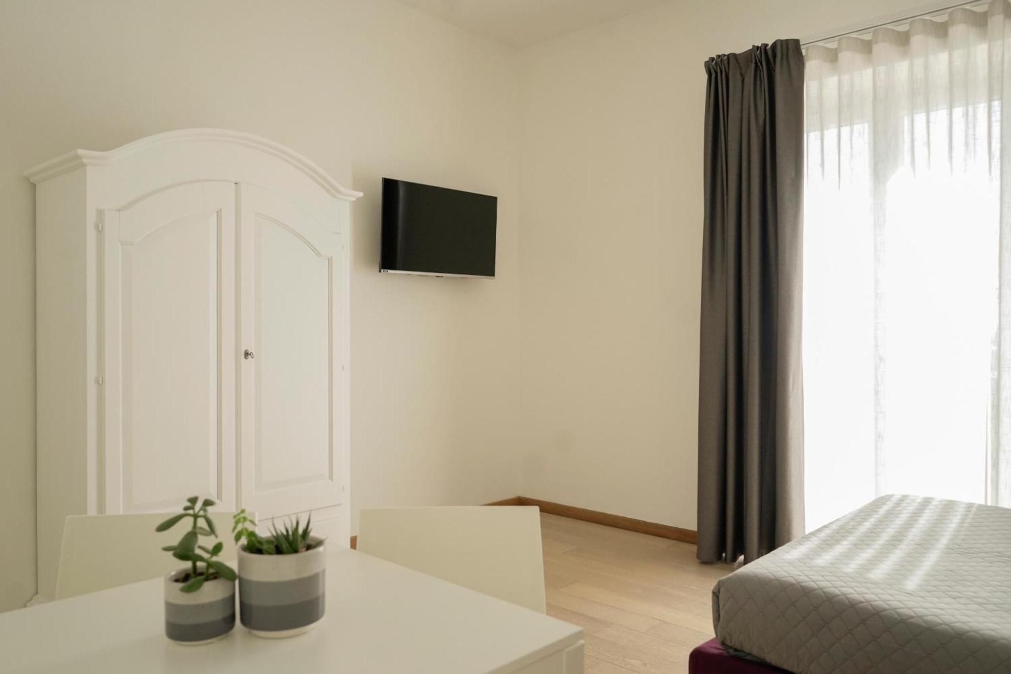 Terra Di Vento Bed & Breakfast Montecorvino Pugliano Dış mekan fotoğraf