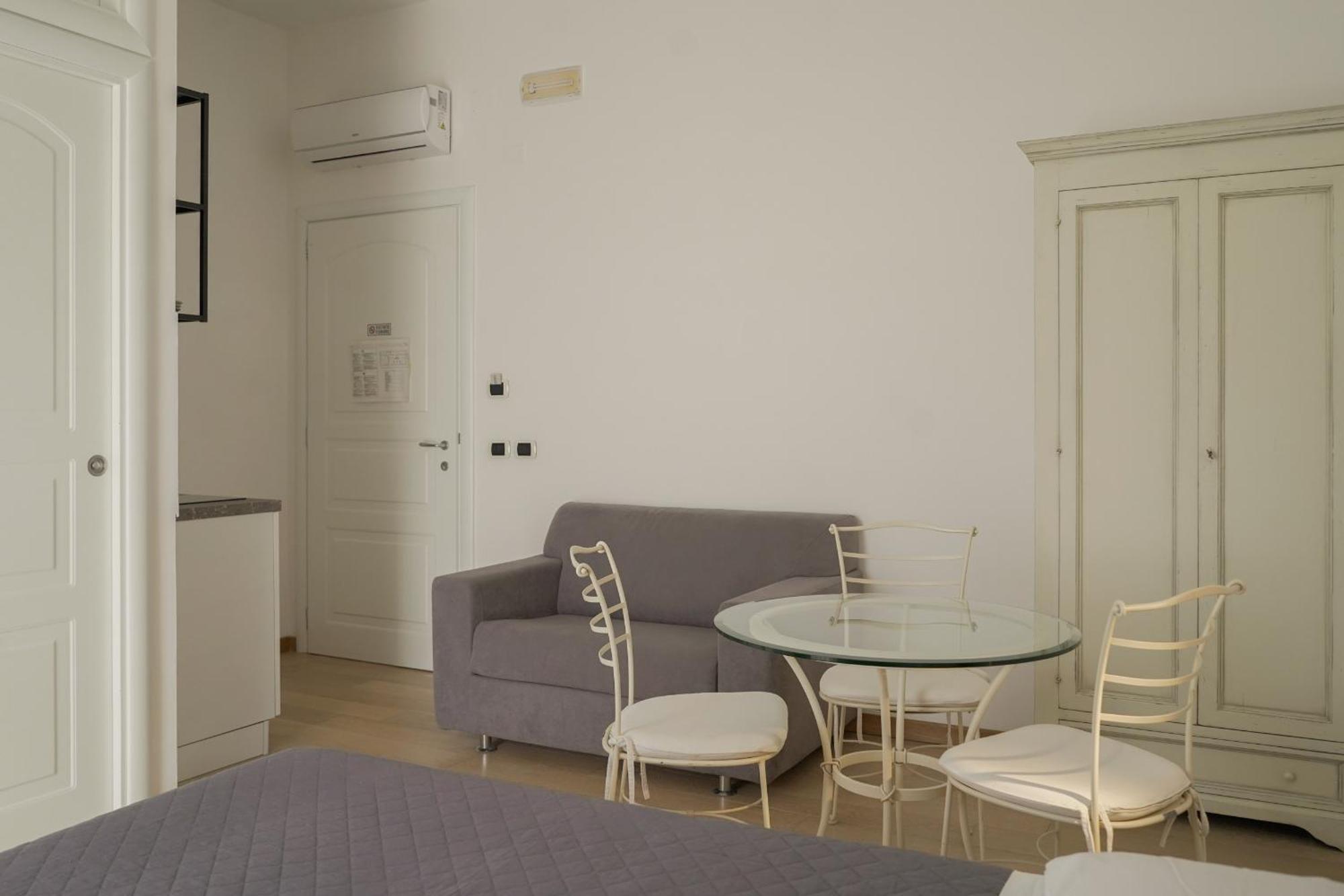 Terra Di Vento Bed & Breakfast Montecorvino Pugliano Dış mekan fotoğraf